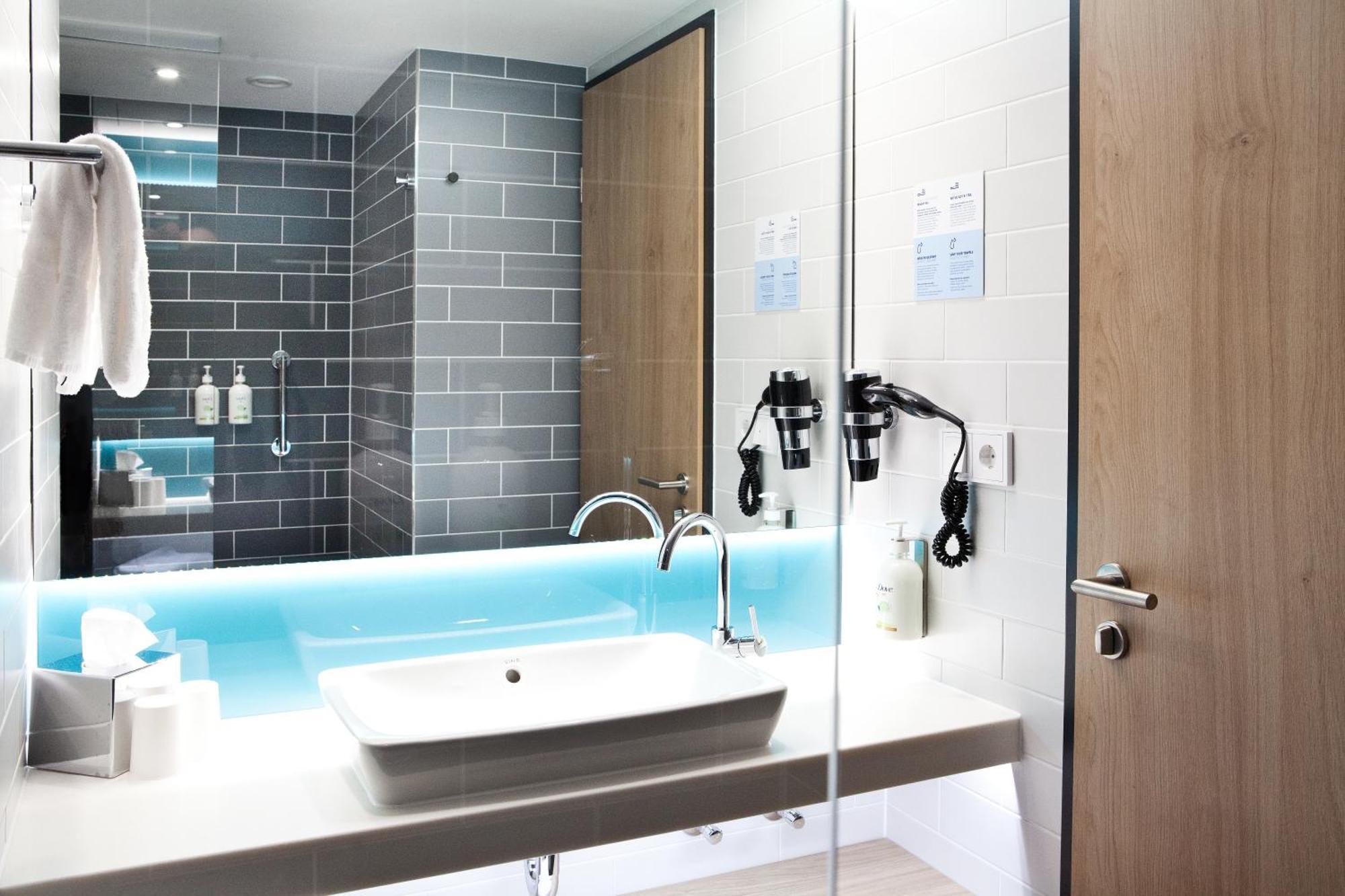 Holiday Inn Express Fuerth By Ihg Exterior foto